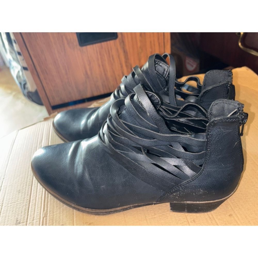 Authentic American Womens Ankle Boots Sz 10 Black Back Zipper Criss Cross Straps
